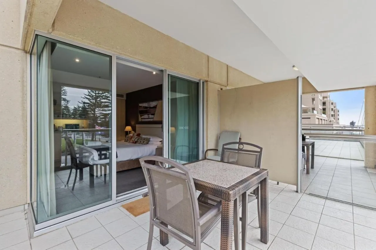Belle Escapes - Glenelg Shores Family Stay Apartment